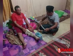 Kadin Batubara Serahkan Bantuan Kepada Wartawan Korban Lakalantas