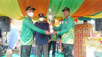 65 Tim Bertarung di Camat Cup Teluk Dalam