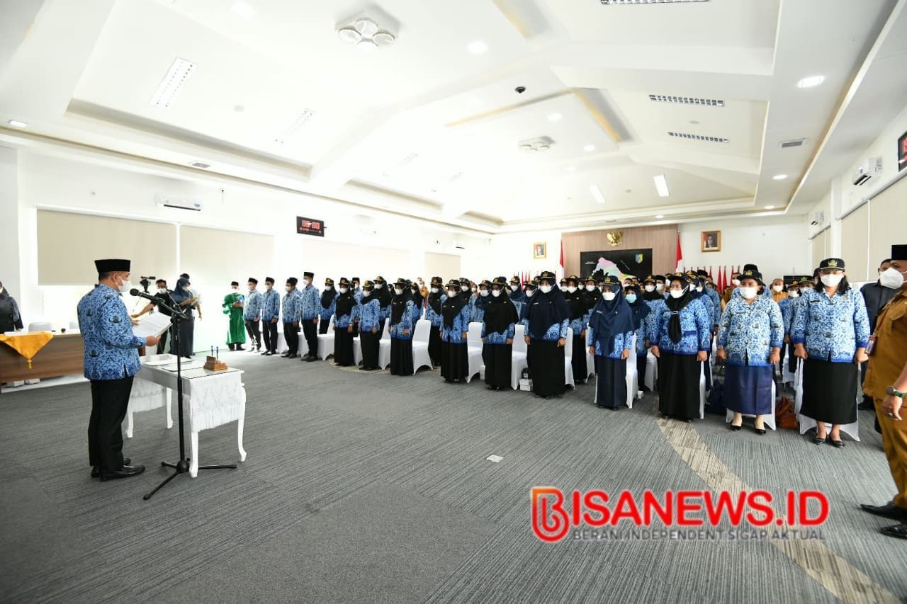 Bupati Zahir Lantik 5 Pejabat Baru