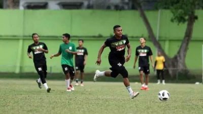 Hadapi Sulut United, PSMS Latihan Malam