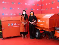 Kahiyang Terima Hibah Motor dan Gerobak Sampah 7 Kahiyang Terima Hibah Motor dan Gerobak Sampah