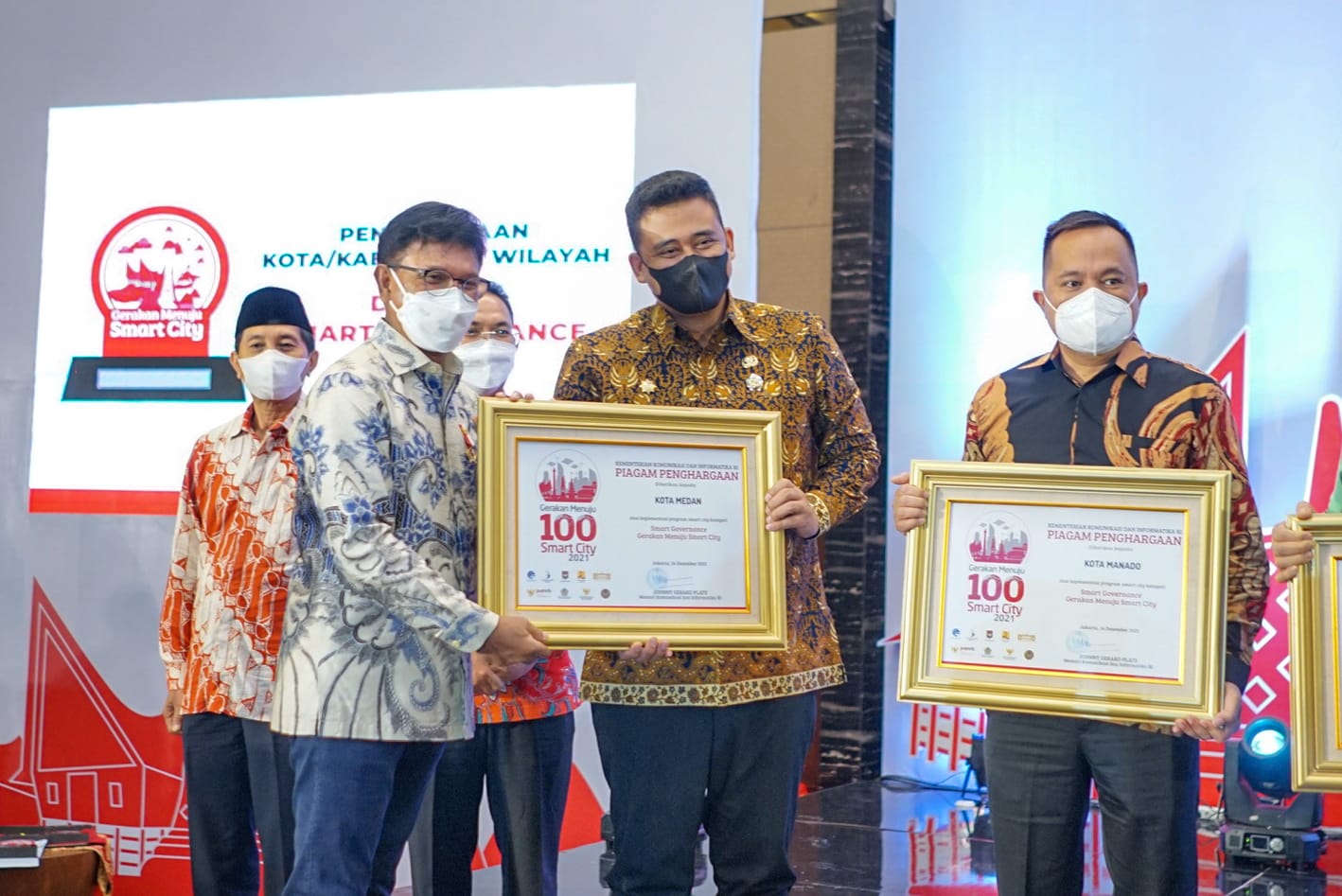 Pemko Medan Raih Penghargaan Smart City dari Kementerian Kominfo