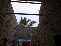 Angin Kencang Hantam Rumah Warga di Batu Bara 5 Angin Kencang Hantam Rumah Warga di Batu Bara