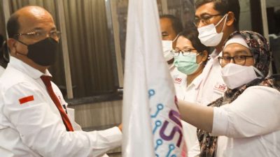 Ketua SMSI Banten Lesman Bangun kukuhkan Ayu Kartini jadi ketua SMSI kota Tangerang