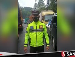 Jalan Macet, Polisi Ingatkan Pengguna Jalan Urungkan Niat ke Tanah Karo