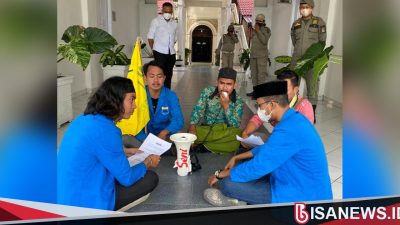 Usir Setan, PMII Asahan Baca Ayat Kursi di Kantor Bupati dan DPRD Asahan
