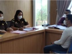 Poldasu Limpahkan Kasus Penganiayaan Mantan Satgas PDIP ke Kejatisu 5 Poldasu Limpahkan Kasus Penganiayaan Mantan Satgas PDIP ke Kejatisu