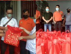 Pewarta Bersama PT SJ dan Royal Brewhouse Bagi 100 Paket Sembako 3 Pewarta Bersama PT SJ dan Royal Brewhouse Bagi 100 Paket Sembako