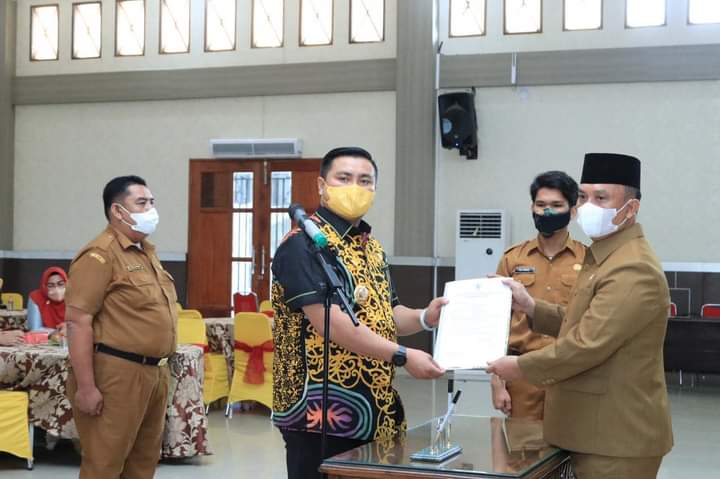 Bupati Labura Lantik PPT Pratama-Administrato-Pengawas dan Fungsional