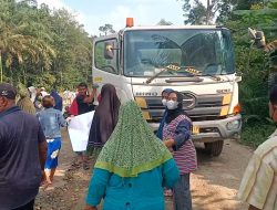 Warga Protes Debu Kilang Pecah Batu Bikin Sesak Nafas