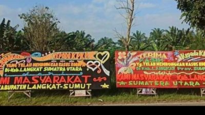 Perbatasan Binjai - Langkat Banjir Papan Bunga 'Terima Kasih KPK'