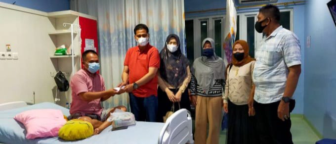 Petinggi Polsek Patumbak Besuk Aiptu Lasimo
