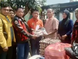 PP Medan Area dan Pewarta Bantu Korban Kebakaran 5 PP Medan Area dan Pewarta Bantu Korban Kebakaran