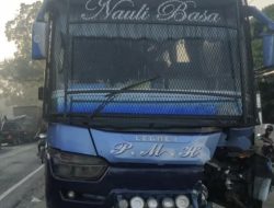 PMH dan CBR Tabrakan, 1 Tewas, Sepeda Motor Terbakar