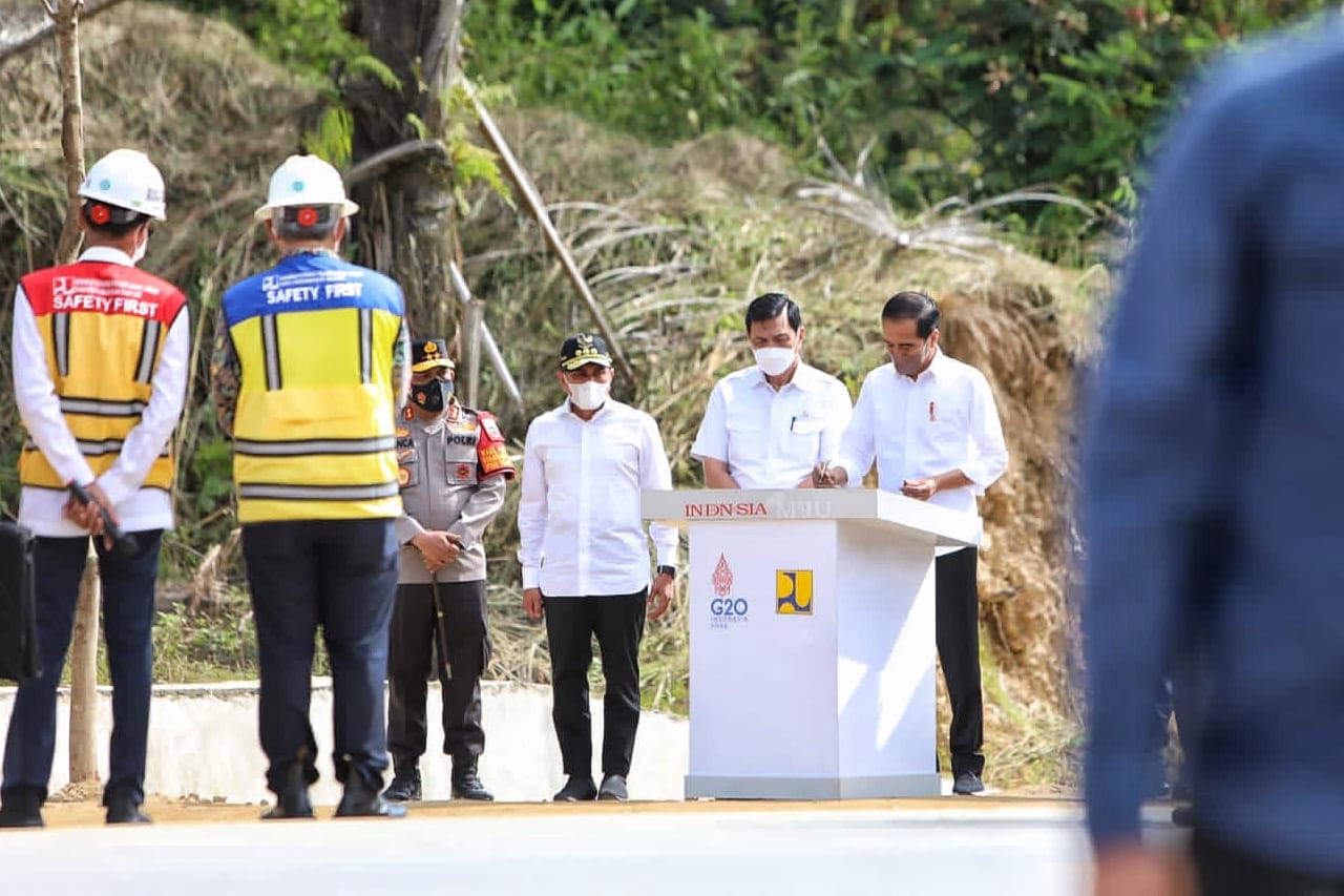 Jokowi Resmikan Jalur Balige By Pass