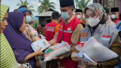 Korban Kebakaran Dapat Bantuan 15 Juta