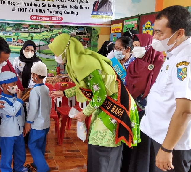 Maya Zahir Edukasi Kepsek TK dan PAUD di Batubara
