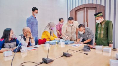 15 Perusahaan Pemenang Lelang 65 Titik  E-Parking Tandatangani Kontrak
