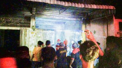 Dua Rumah di Sei Balai Terbakar