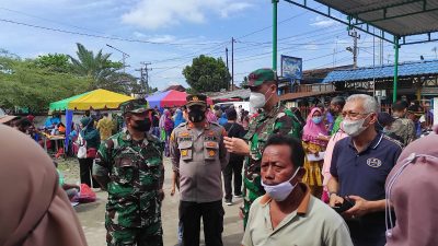 Dandim Asahan Monitor Vaksinasi dan Penyaluran BPNT di Batubara