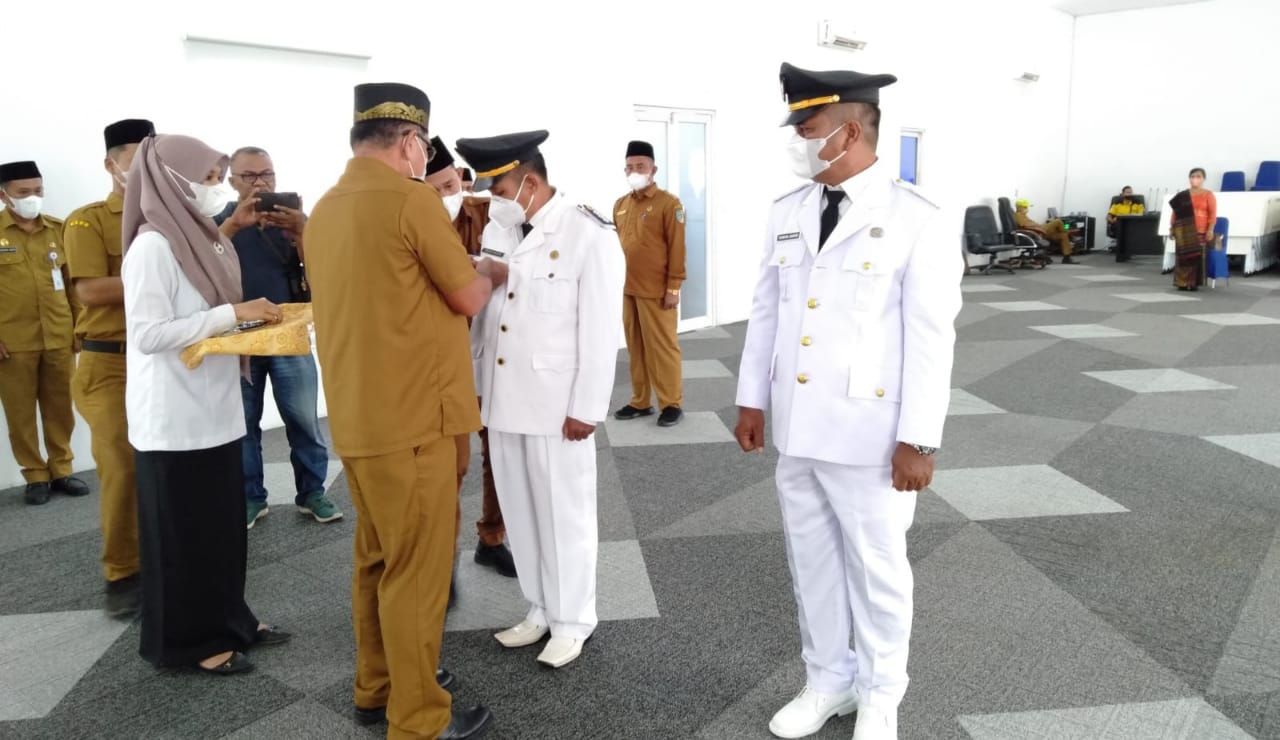 Bupati Lantik 5 Pejabat Pemkab Batu Bara