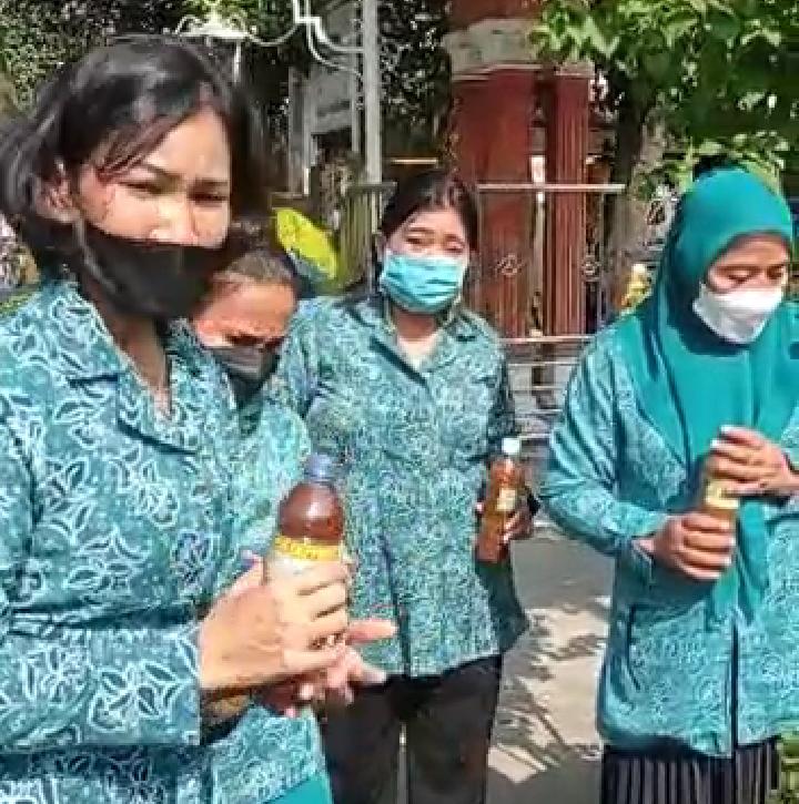 World Water Day,' Tuang Ecoenzyme Ditempat Dimana Kamu Berada'