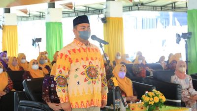 85 Dewan Hakim MTQ XIII dan FSQ XIV Tingkat Kabupaten Dilantik Bupati Labura