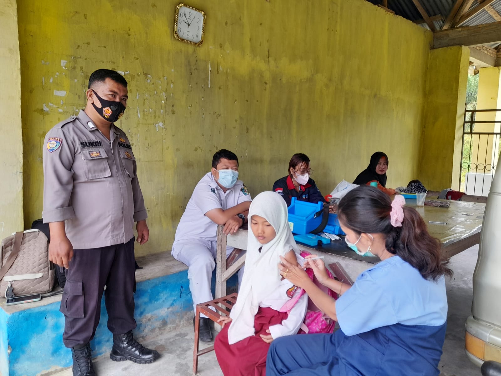 Tiga Kapolsek di Batubara Terus Monitoring dan Mobilitas Warga Ikut Vaksinasi