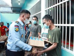 Rutan 1 Medan Bagikan Sabun Cair ke Warga Binaan