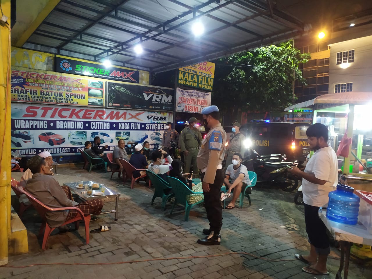 Polsek Medan Barat Imbau Pelaku Usaha Patuhi PPKM