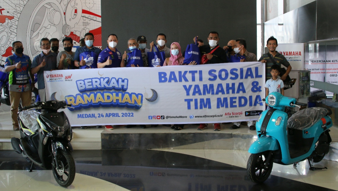 Wartawan Olahraga Dapat Paket Sembako Dari Alfa Scorpii