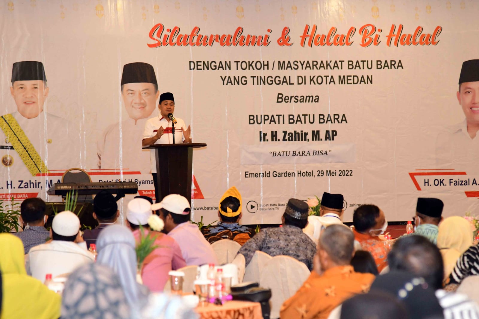 Bupati Zahir Berhalalbihalal Dengan Tokoh Masyarakat Batu Bara Yang Tinggal di Medan