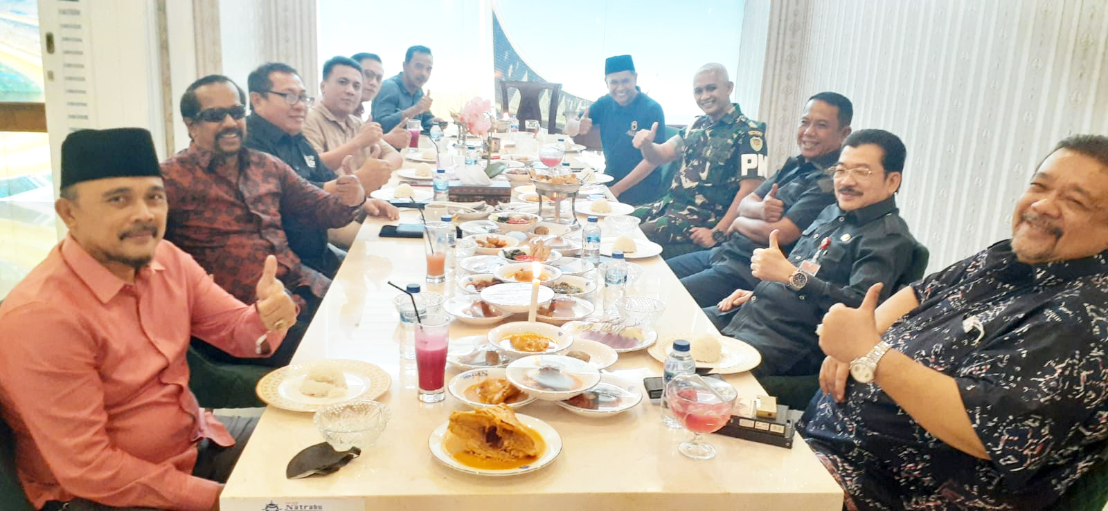 Ketum SMSI Hadiri Undangan Makan Siang Presdir Riyadh Group