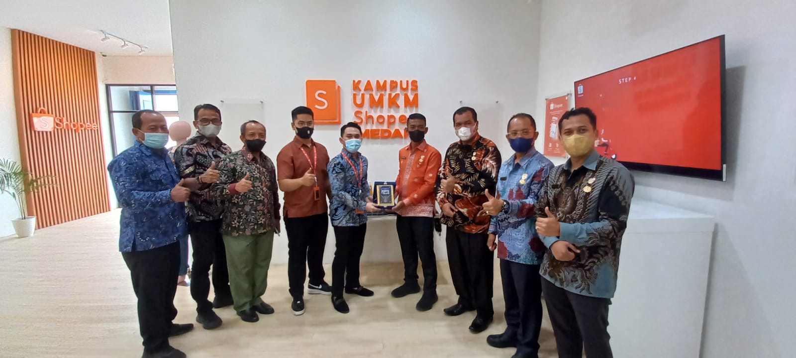 PUD Pasar Medan Bangun Kolaborasi Dengan Kampus UMKM Shopee