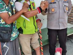 Polrestabes Medan Serahkan Kaki Palsu kepada Yusuf