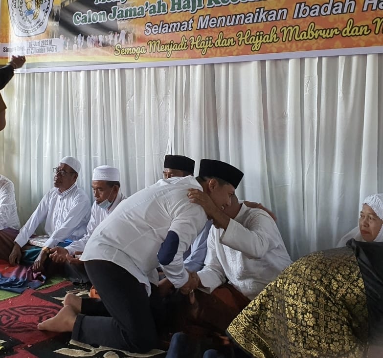 Tampung Tawar Calon Haji di Simpado, Ketua Kadin OK Faizal Disebut Turut Beri Bingkisan