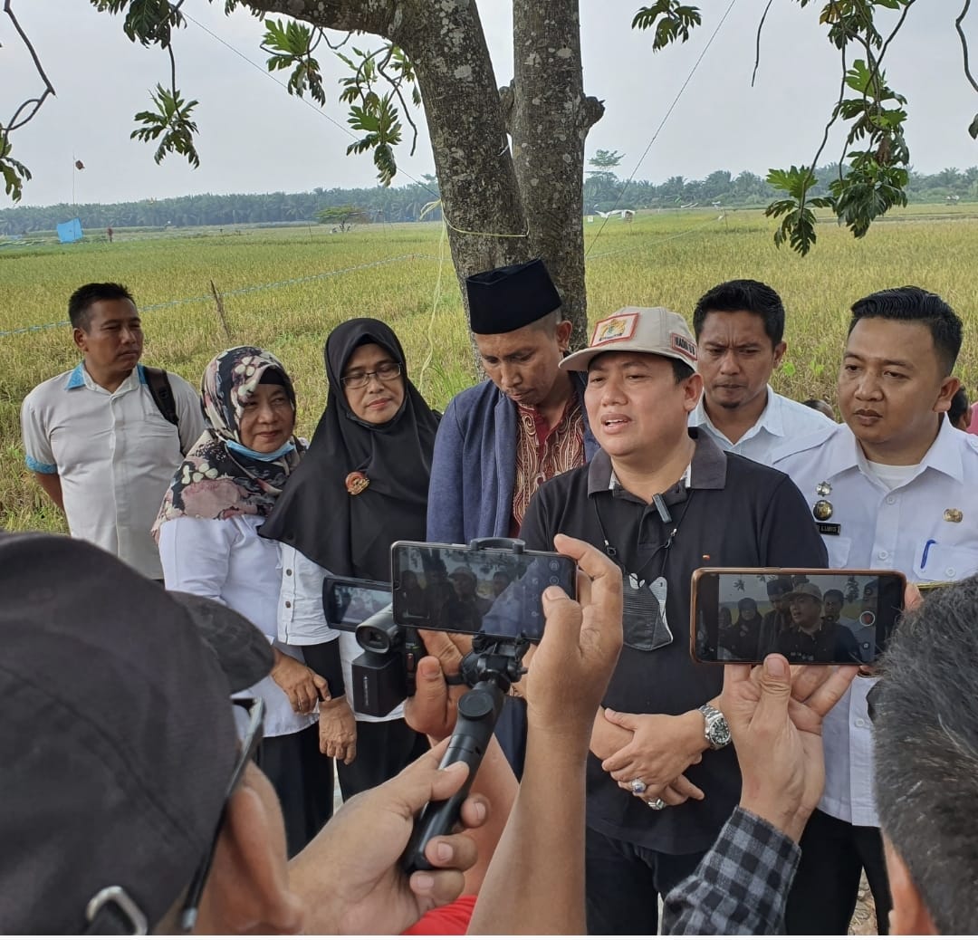 OK Faizal Komunikasi dengan KRI Songkhla, 6 Nelayan di Tahanan Thailand dalam Keadaan Sehat