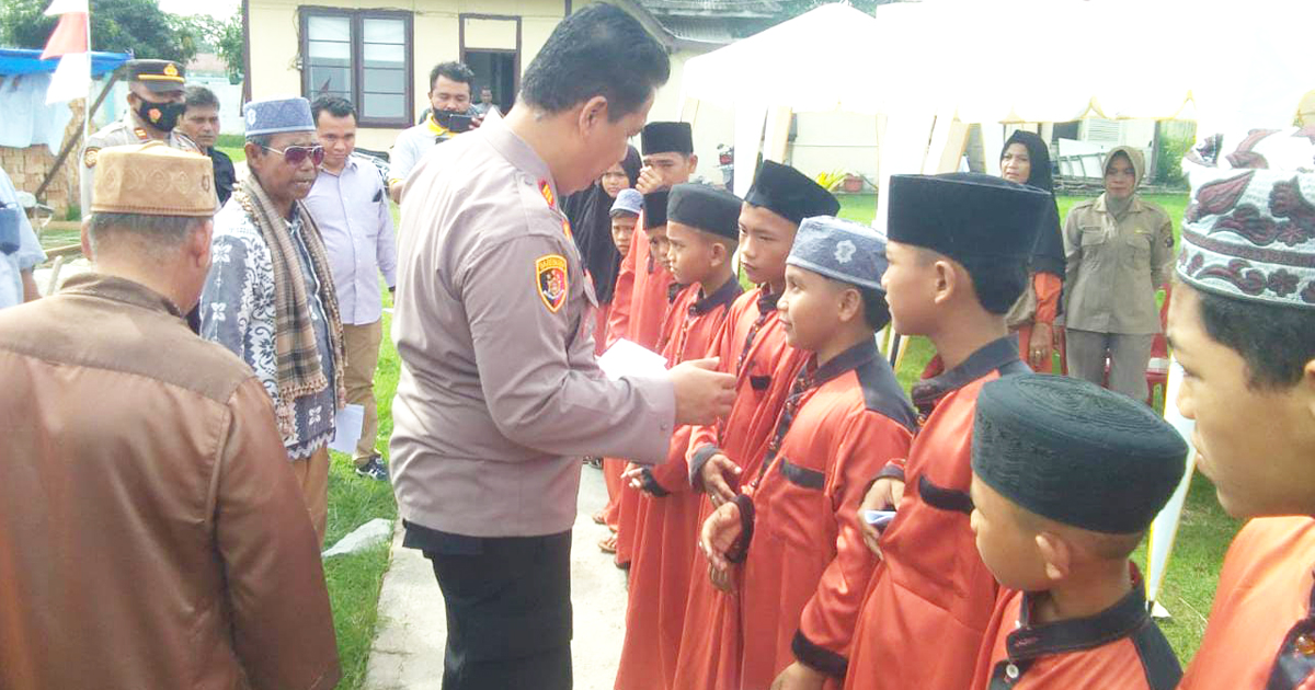 Kapolsek Labuhan Ruku Letakkan Batu Pertama Pembangunan Musollah