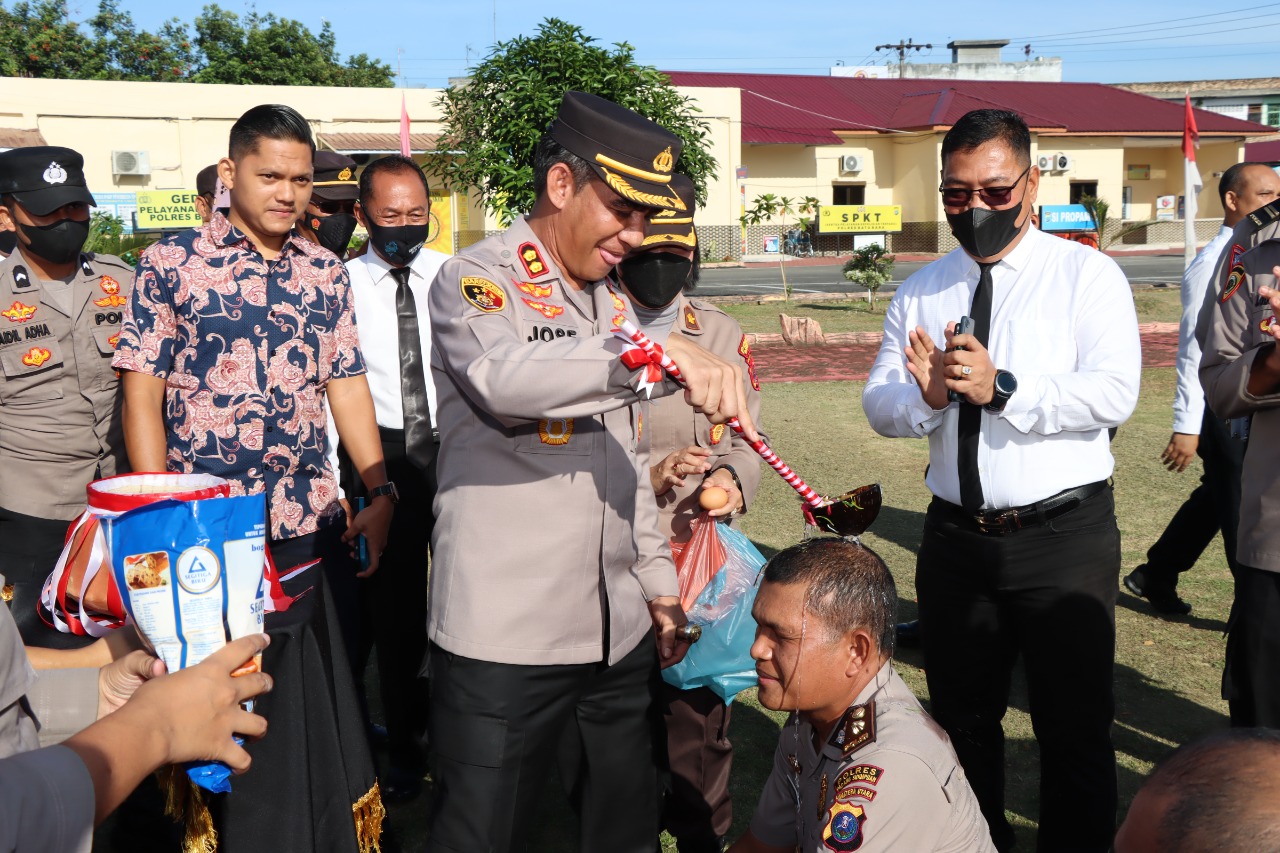 Belasan Personel Polres Batu Bara Naik Pangkat pada HUT Bhayangkara