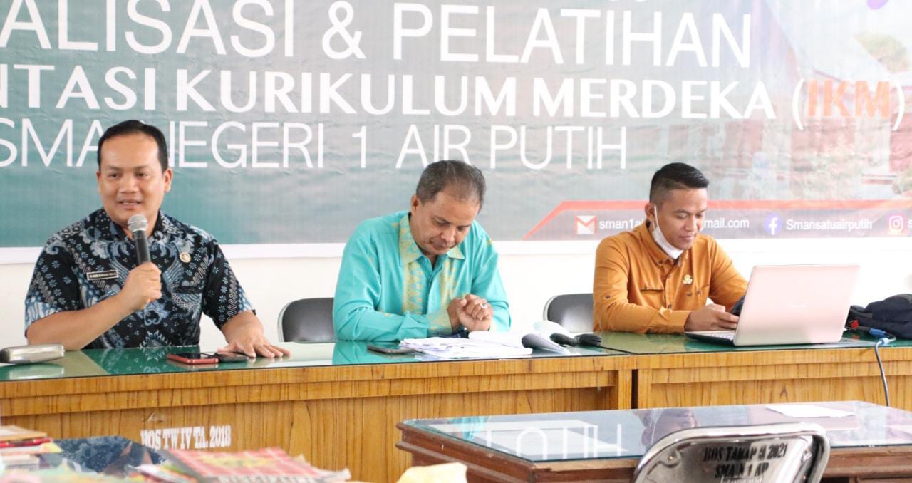 54 Guru Ikuti Workshop IKM