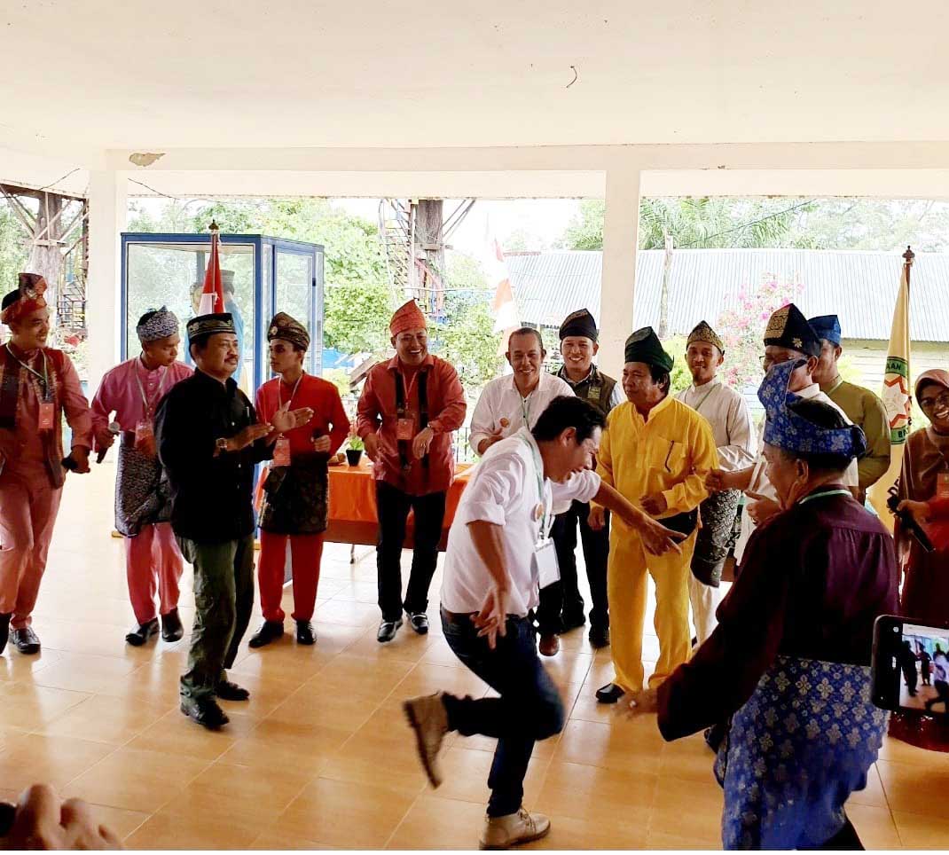 Senandung “OK Faizal Insprirasi Kaum Muda” Mengalun di Pertemuan Budaya Pantai Sejarah