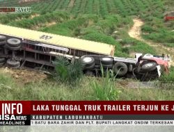 Laka Tunggal Truk Trailer Terjun ke Jurang
