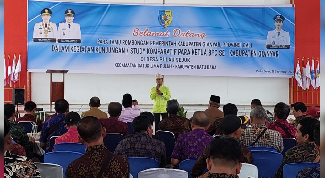 BPD se-Kabupaten Gianyar Studi Komparatif ke Pulau Sejuk