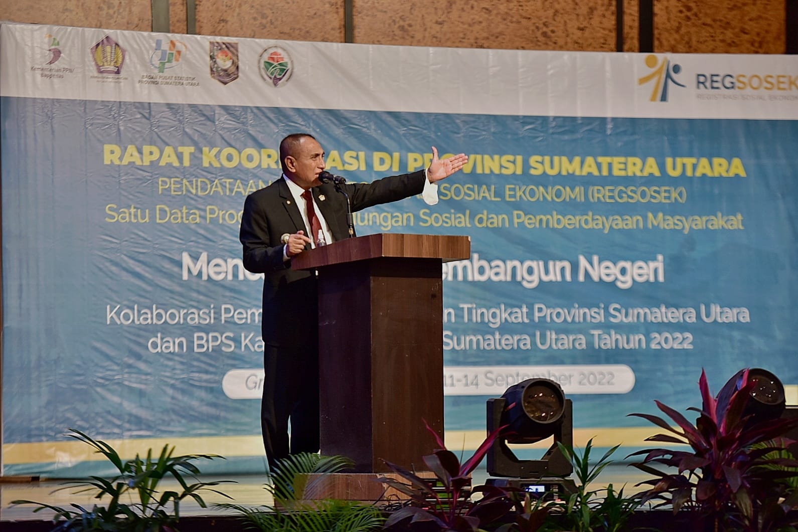 Gubernur Edy Minta Seluruh Daerah Sukseskan Pendataan Awal Regsosek 2022