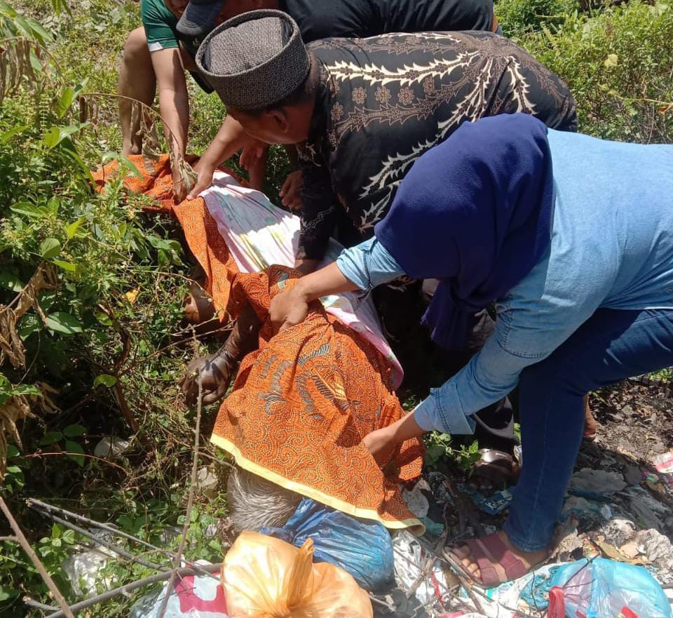 Warga Temukan Mayat Trimanto di Tempat Sampah