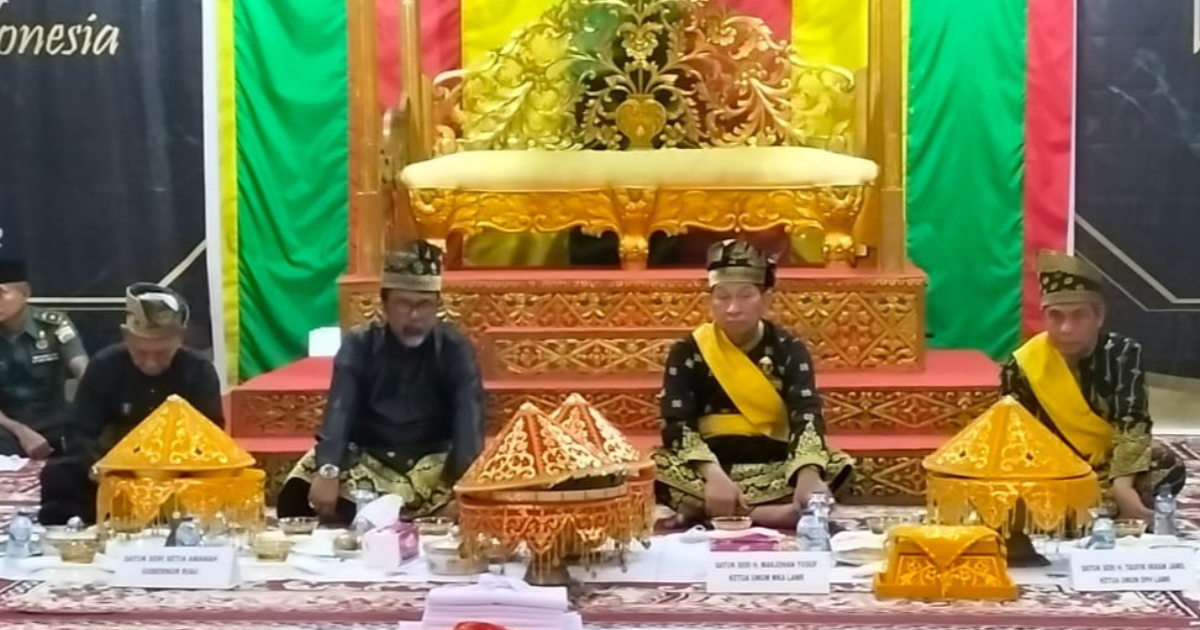 Gegara Aksi Biduan Seksi, PGI Riau Dikenakan Sanksi Adat