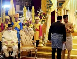Bupati Batu Bara Zahir Dapat Karunia Gelar Datuk Sri Setia Abiyasa Negara