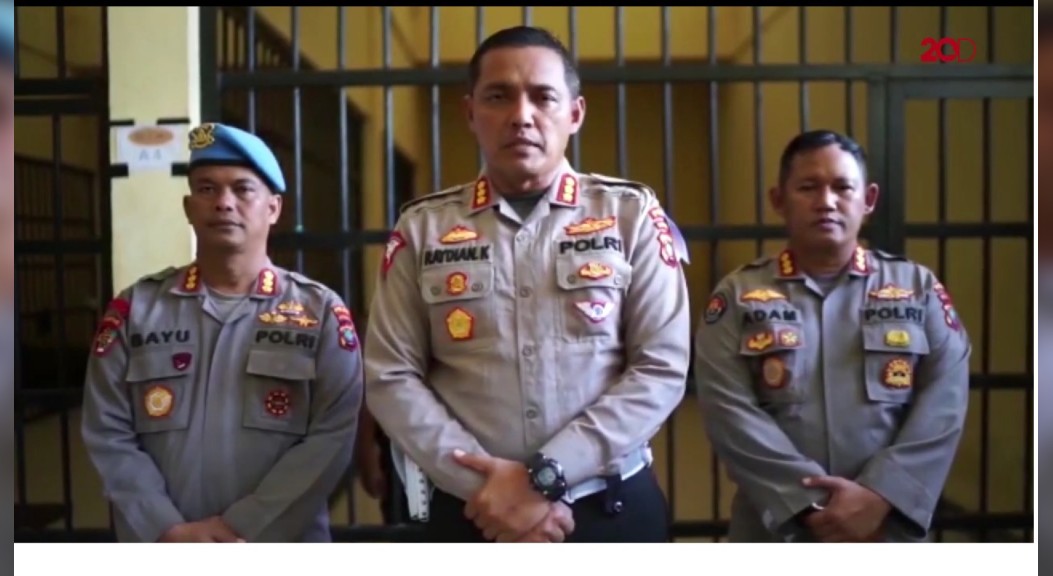 Dua Oknum Polantas Ditahan Terkait Kasus Dugaan Jilat Kue Ultah TNI