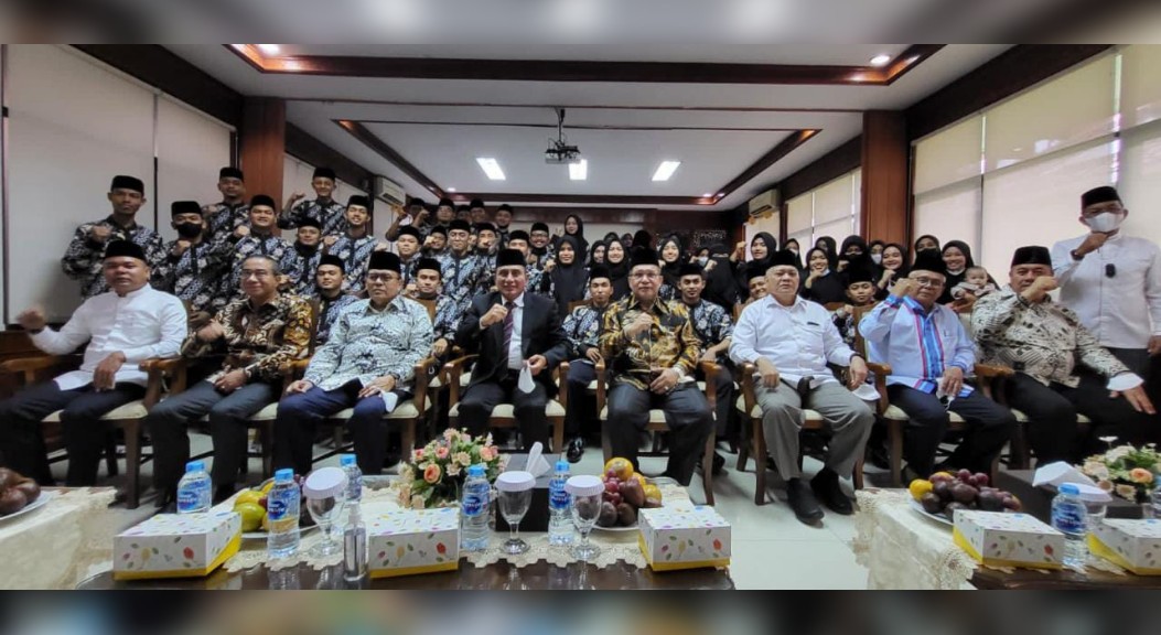 Lepas Kafilah Sumut ke MTQN XXIX Banjarmasin