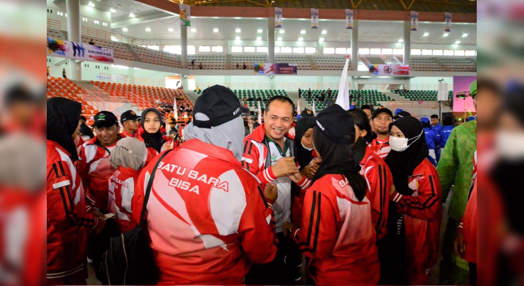 Bupati Zahir Dongkrak Semangat Atlet Batu Bara